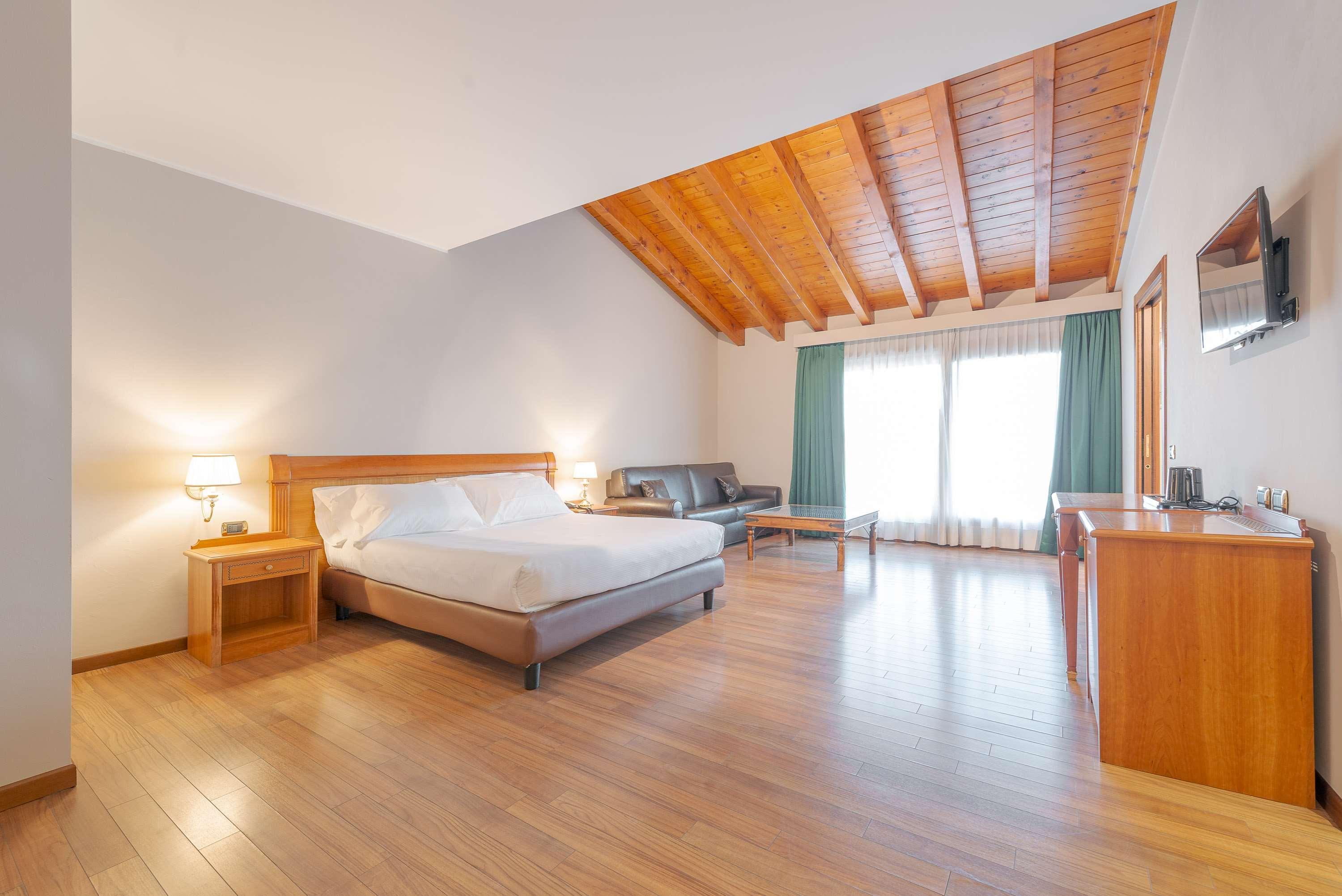 Hotel Horizon Wellness & Spa Resort - Best Western Signature Collection Varese Exterior photo