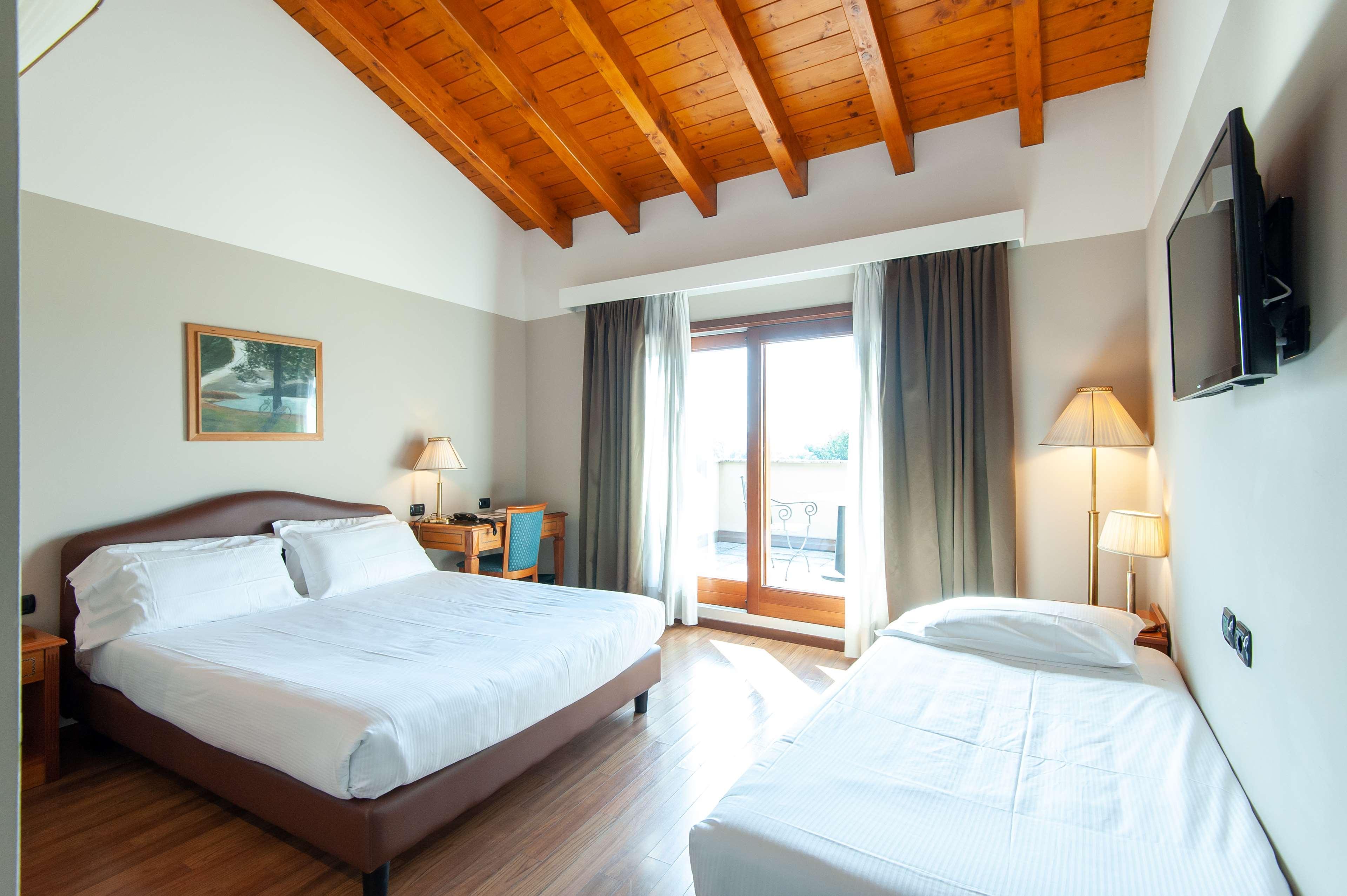 Hotel Horizon Wellness & Spa Resort - Best Western Signature Collection Varese Exterior photo